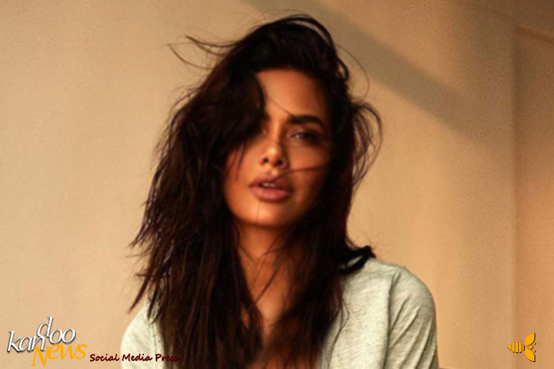 ایشا گوبتا بازیگر و مدل هندی که در فیلم دختر شیطان بازی می کند